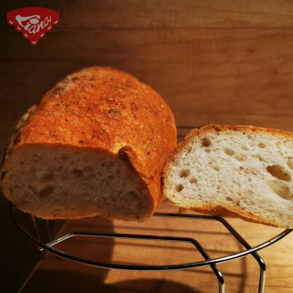 Glutenfreier weicher Deckel mit Brotkruste