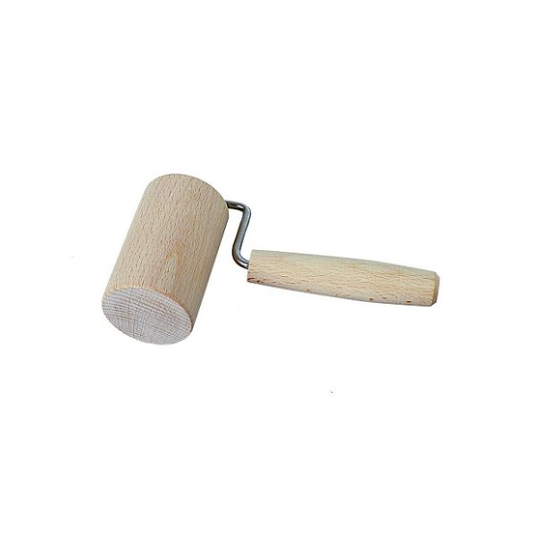 Small wooden rolling pin 8 x 5 cm