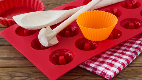 how-to-clean-a-silicone-mould-for-baking