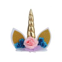 Golden unicorn - cake decoration