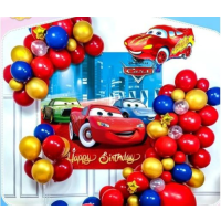 Balloons garland + McQueen poster