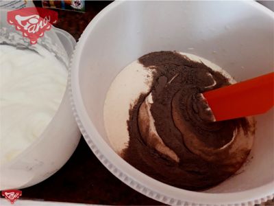 Kuchen mit Mascarpone-Schokoladenfüllung