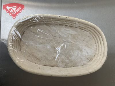 Bezlepkový kváskový chlieb pečený v jánskom skle