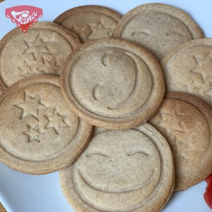 Cinnamon Stamp Cookies