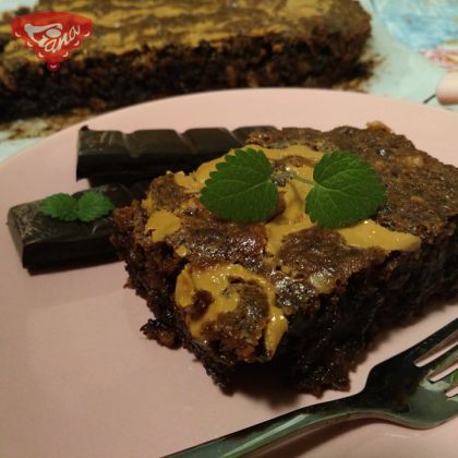Gluten-free brownies with peanut butter