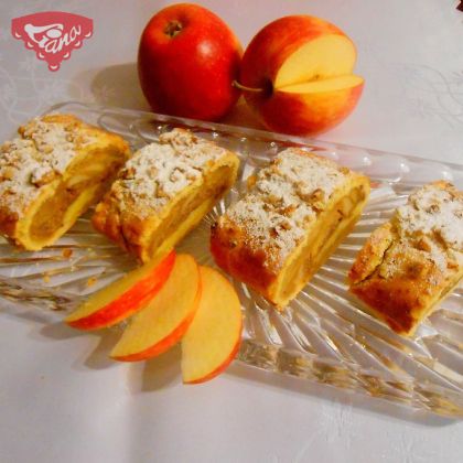 Gluten-free apple strudel