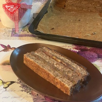 Gluten-free nut dessert with cocoa filling